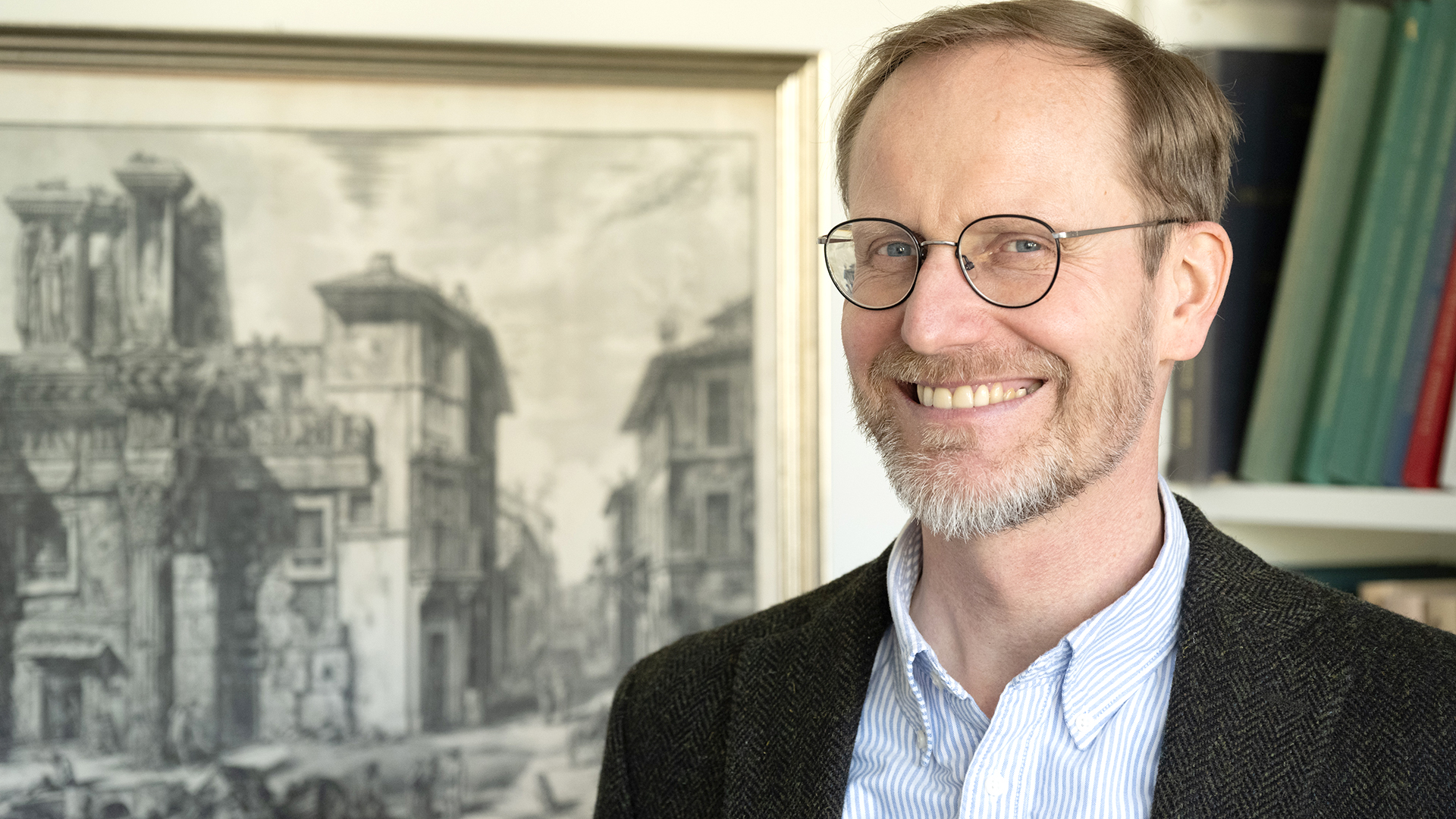 View image in original size Dirk Wicke is Professor for Near Eastern Archaeology at Goethe University Frankfurt and the current vice-spokesperson of VARM. (photo: Peter Thomas)