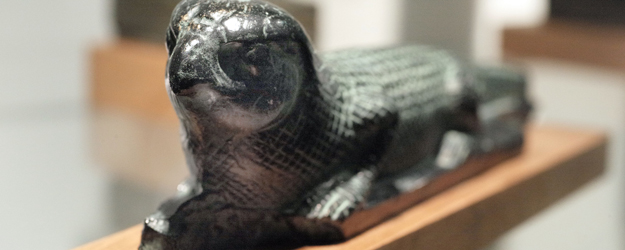 The falcon-headed crocodile, a cast of the original, dates to the late period around 720 to 332 B.C. (photo: Stefan F. Sämmer)