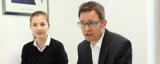 Daniela Kaiser, Coordinator of the International Summer School and the International Ph.D. Program, and Dr. Ralf Dahm, Director of Scientific Management at IMB (photo: Stefan F. Sämmer)