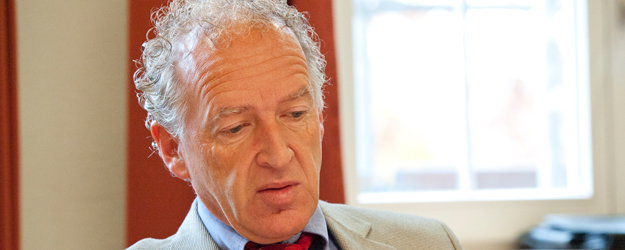 His lecture series on paleo-anthropology for the summer semester 2012 will focus on the evolution of human beings. (photo: Peter Pulkowski)