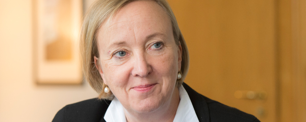 As JGU chancellor, Dr. Waltraud Kreutz-Gers is in charge of both the administration and the legal affairs of the university. (photo: Peter Pulkowski)