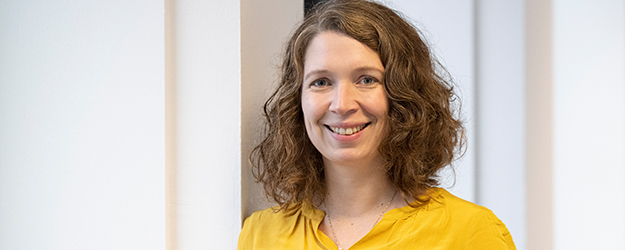 Catherine Dedié has been coordinating the integrated degree programs as Managing Director of the JGU Dijon Office since 2014 and bears overall responsibility for matters relating to Dijon. (photo: Peter Pulkowski)